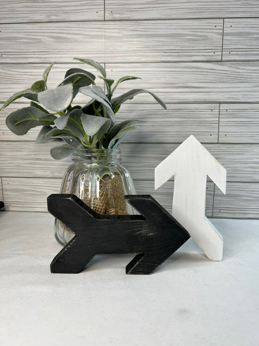 Farmhouse Wood Arrow