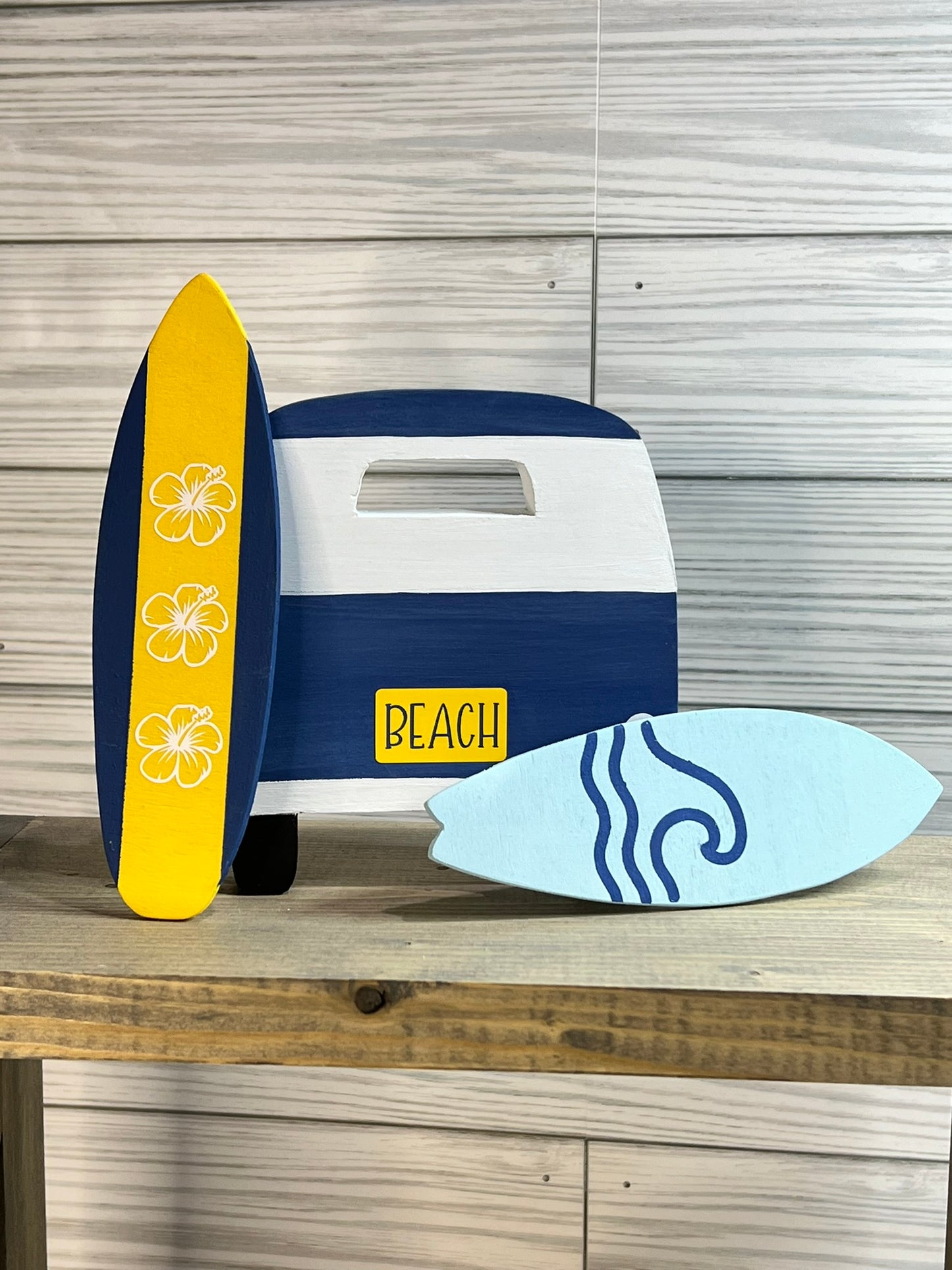 Retro Surf Bus with Surfboards