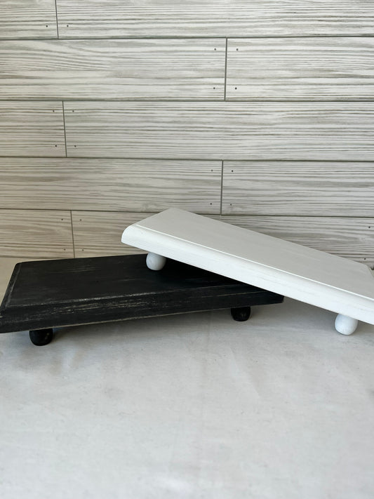 Black or White Distressed Single Tray