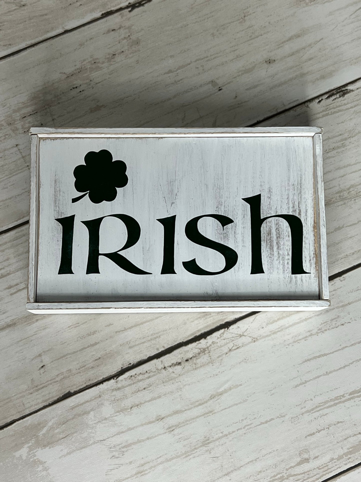 Irish Tiered Tray Sign, Buffalo Check Shamrock Beaded Garland