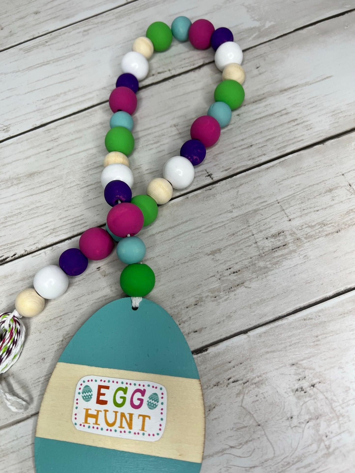Easter Egg Hunt Sign and Beaded Garland