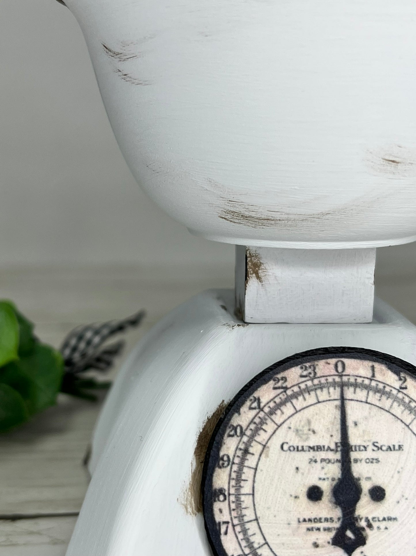 Tier Tray Kitchen Scale (Vintage Style- Plastic)