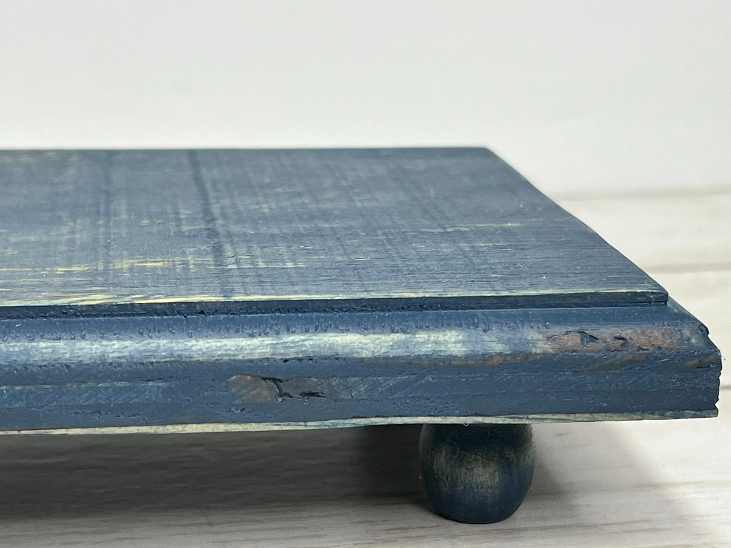 Small Worn Navy Counter Riser
