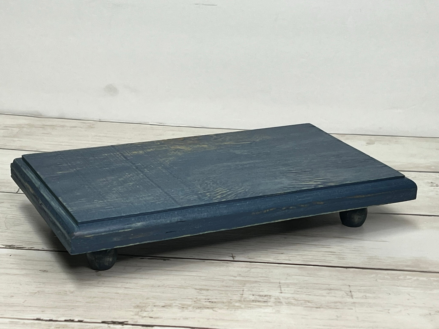 Small Worn Navy Counter Riser