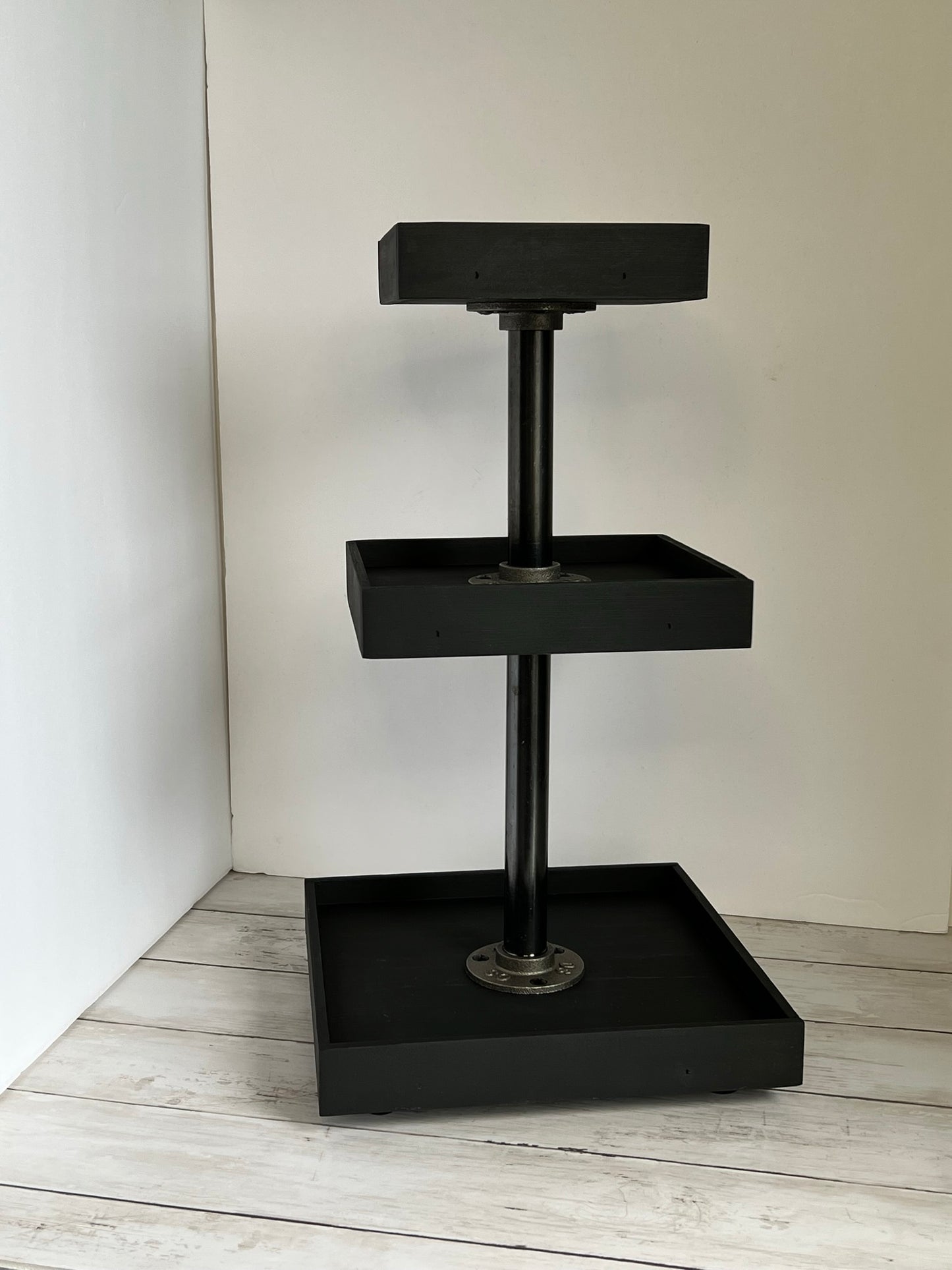 Large Square Three Tier Tray (black)