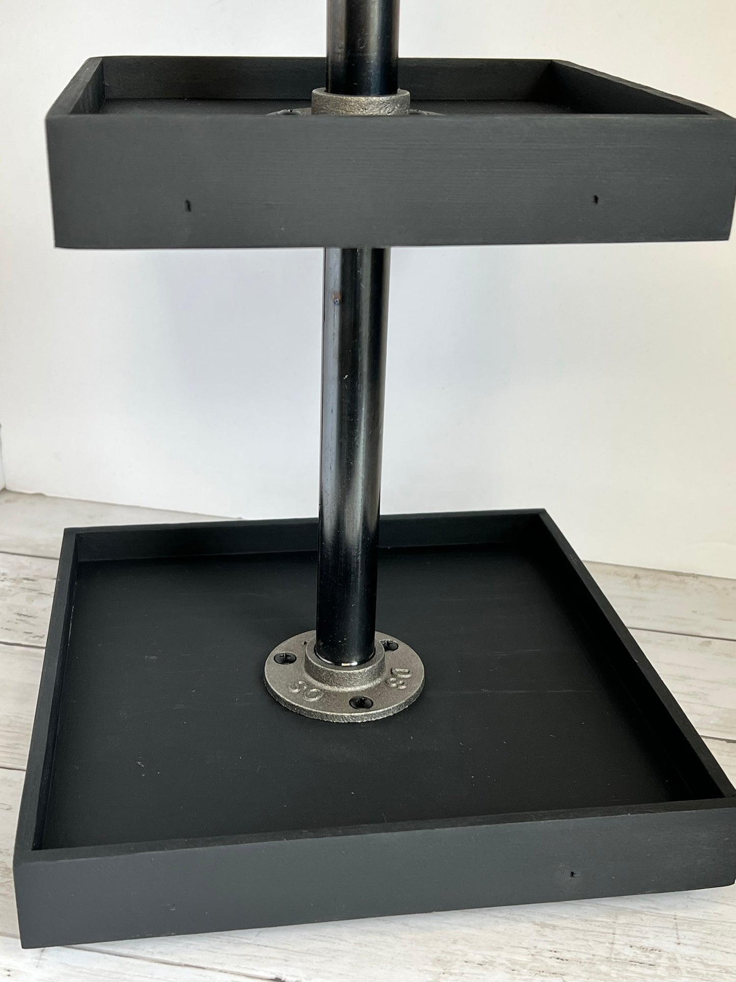 Large Square Three Tier Tray (black)