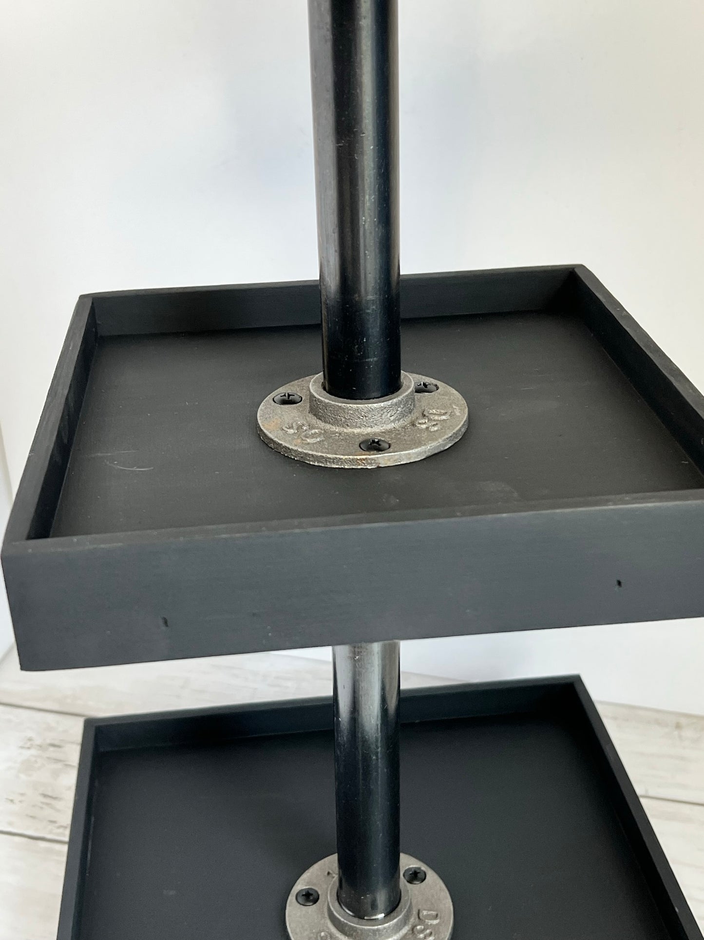 Large Square Three Tier Tray (black)