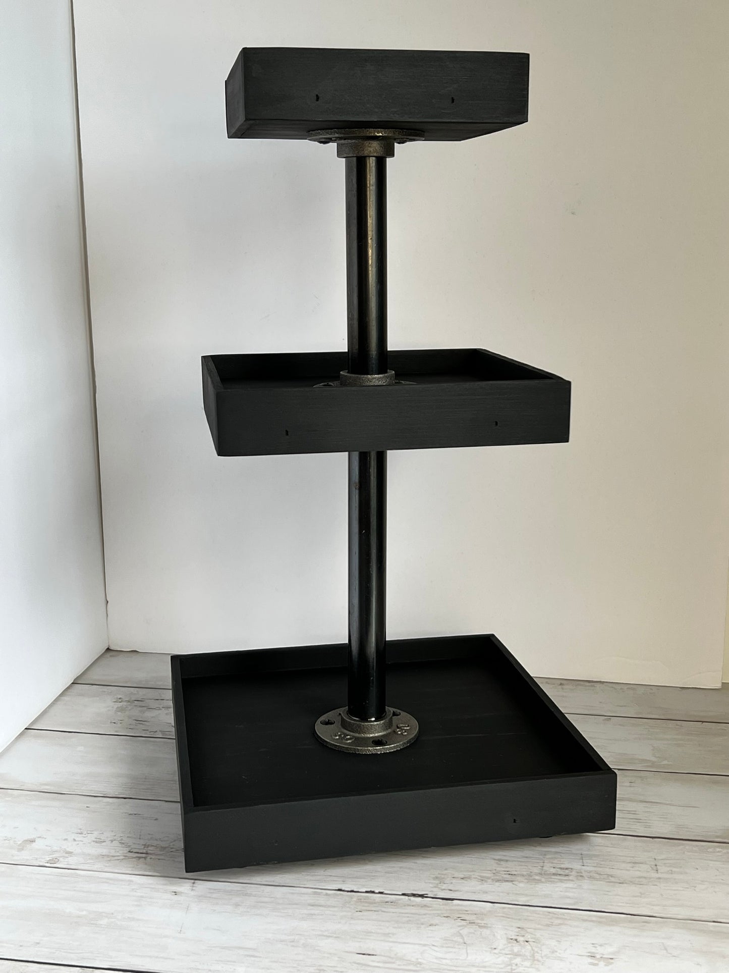 Large Square Three Tier Tray (black)