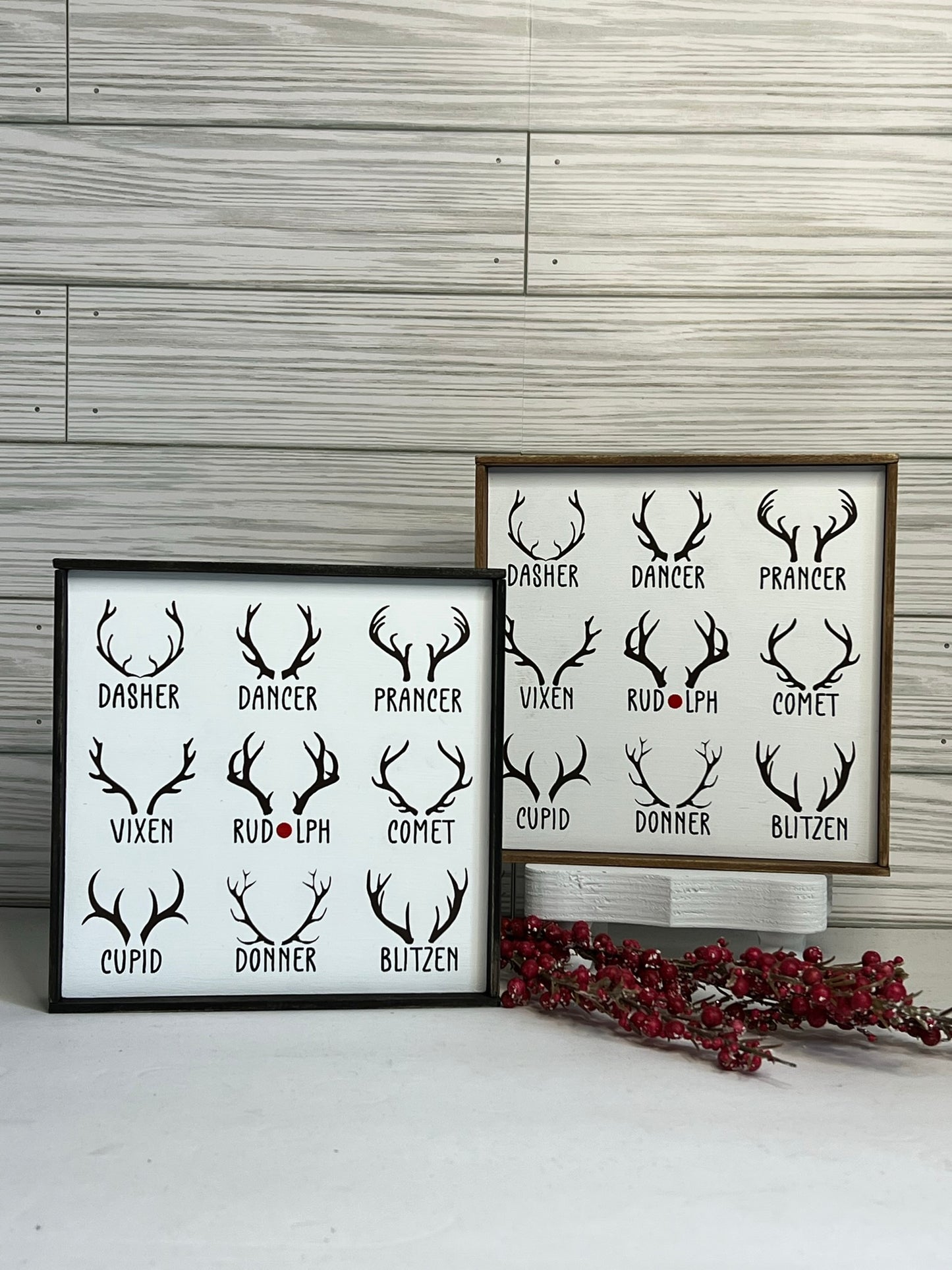 Santa's Reindeer Names Sign