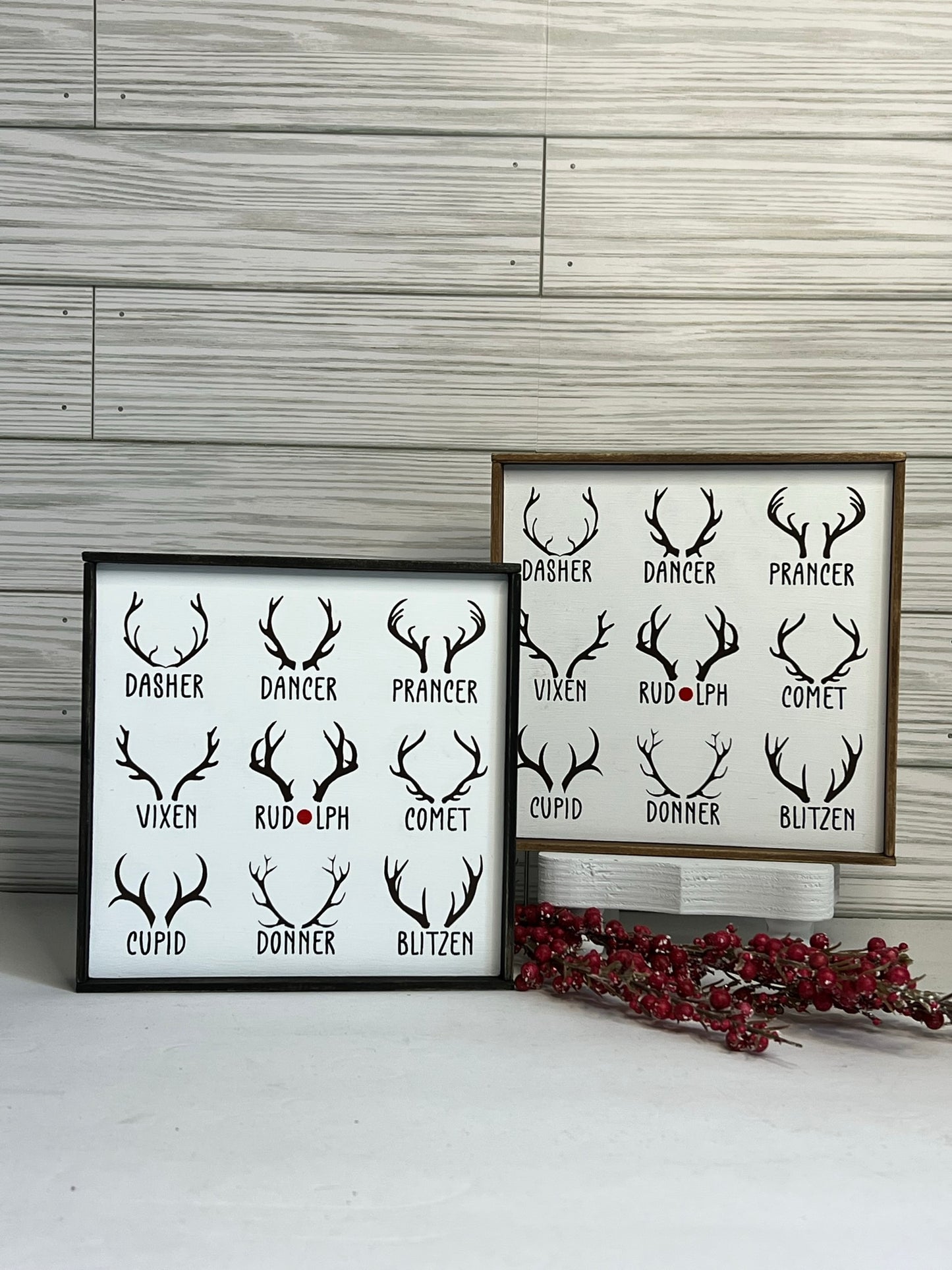 Santa's Reindeer Names Sign