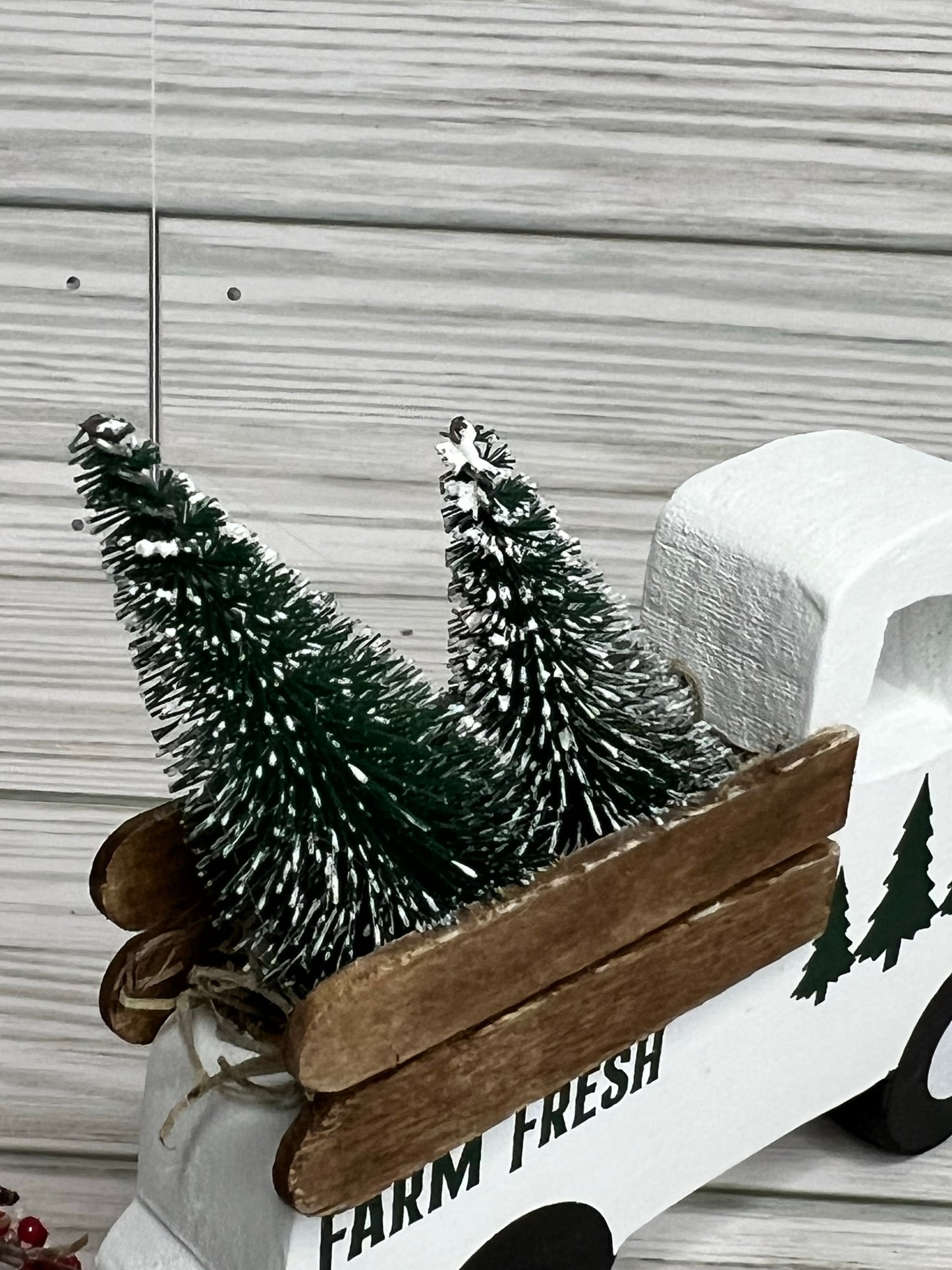Christmas Tree Farm Truck White/Green