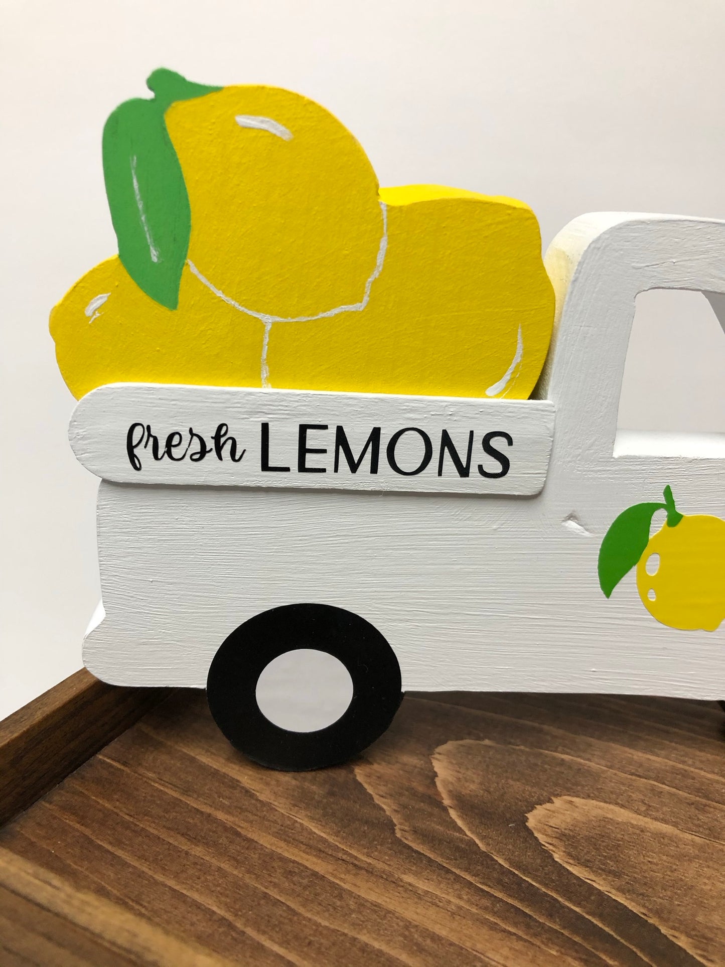 Fresh Lemons Truck