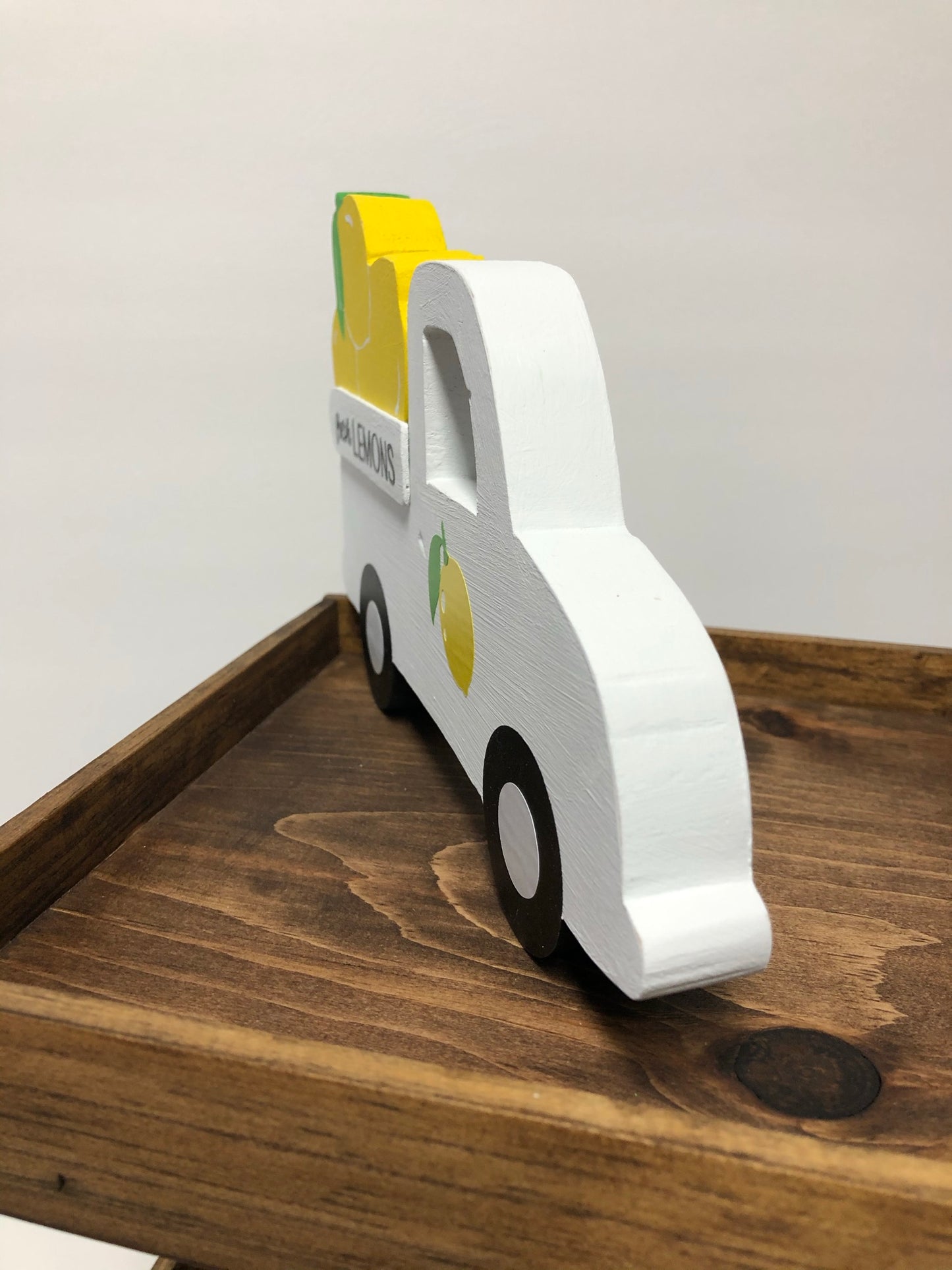 Fresh Lemons Truck