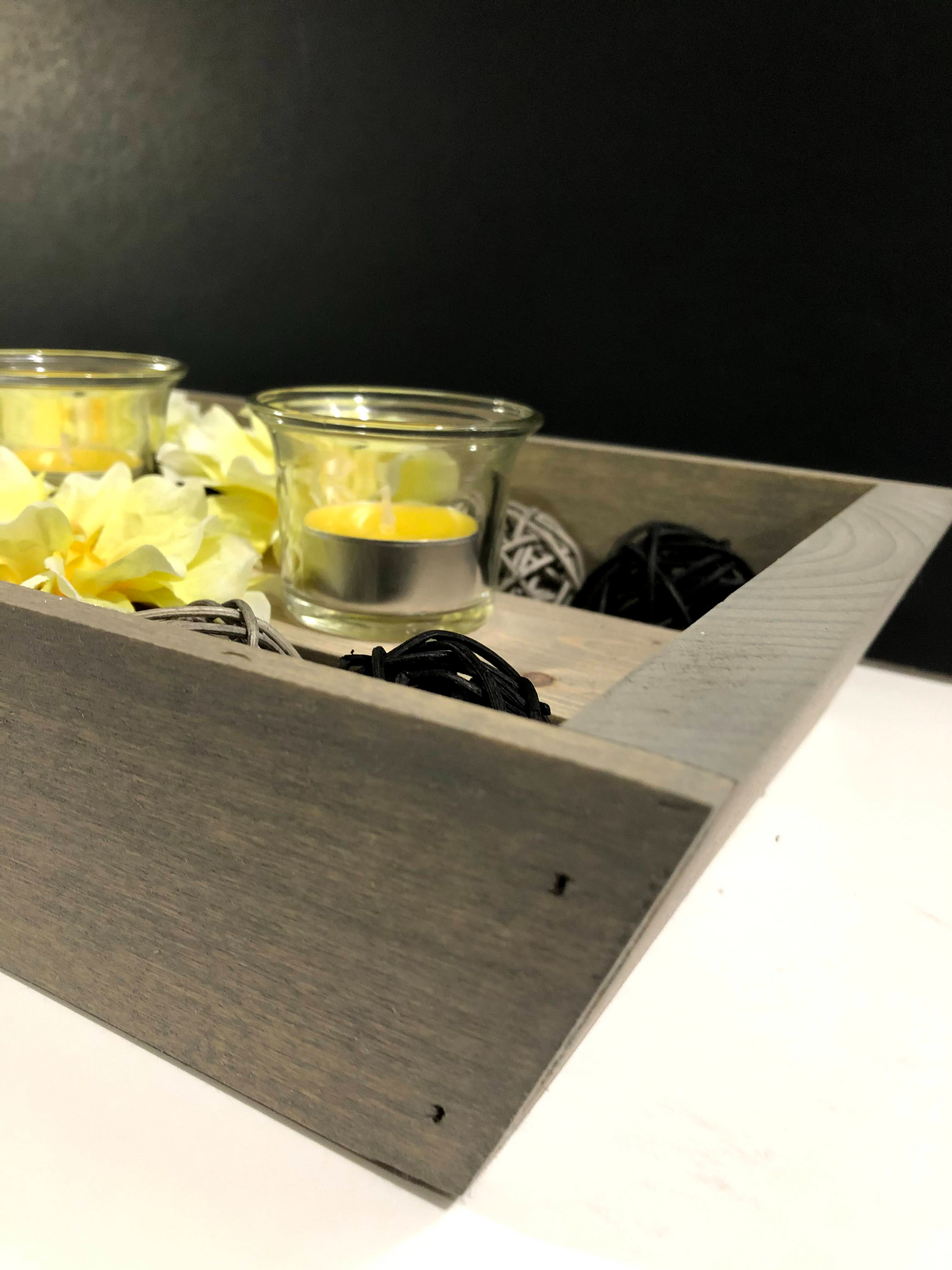 Black/Yellow tealight Centerpiece