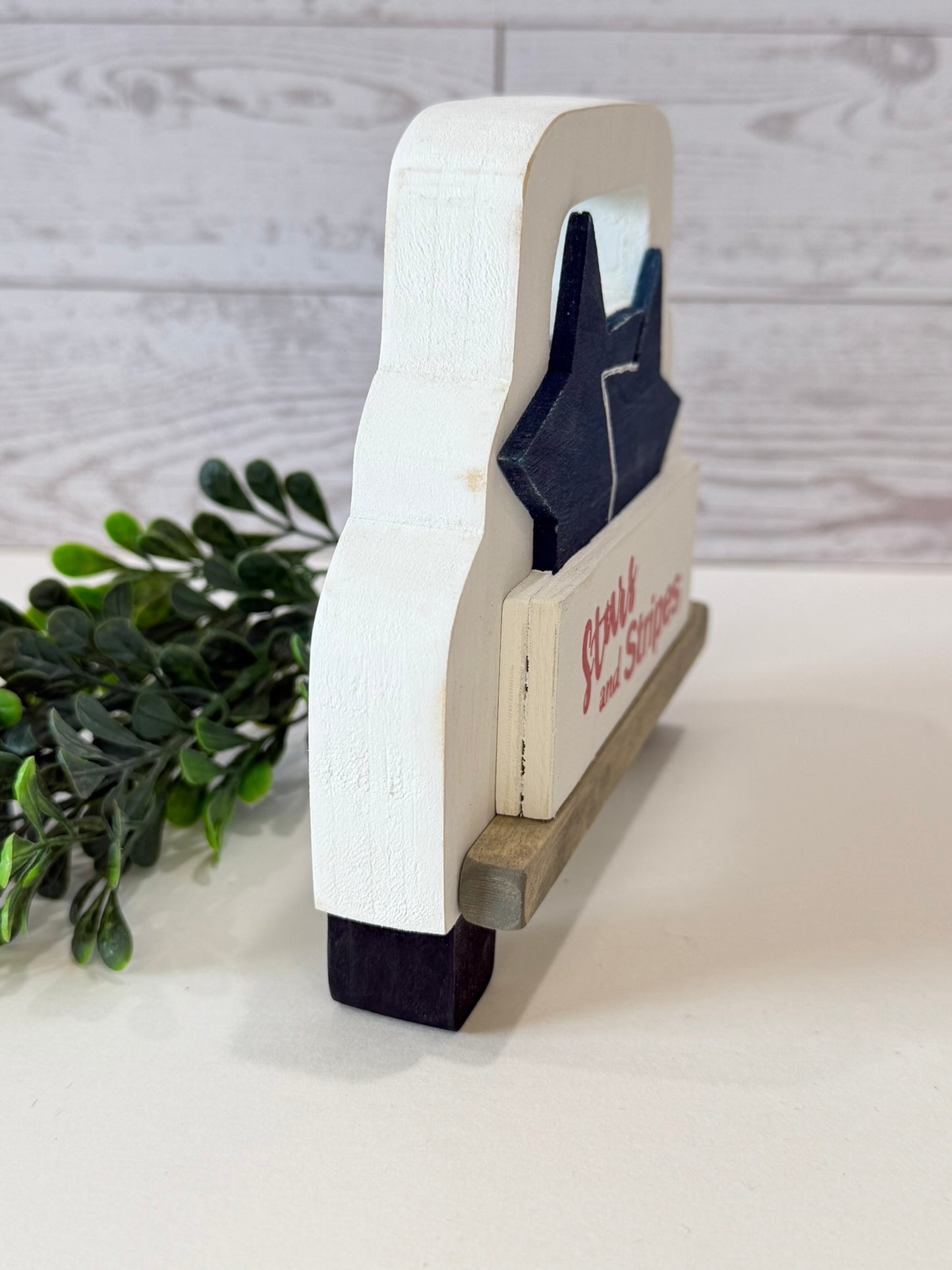 Stars and Stripes Tailgate Truck, America Tier Tray Decor