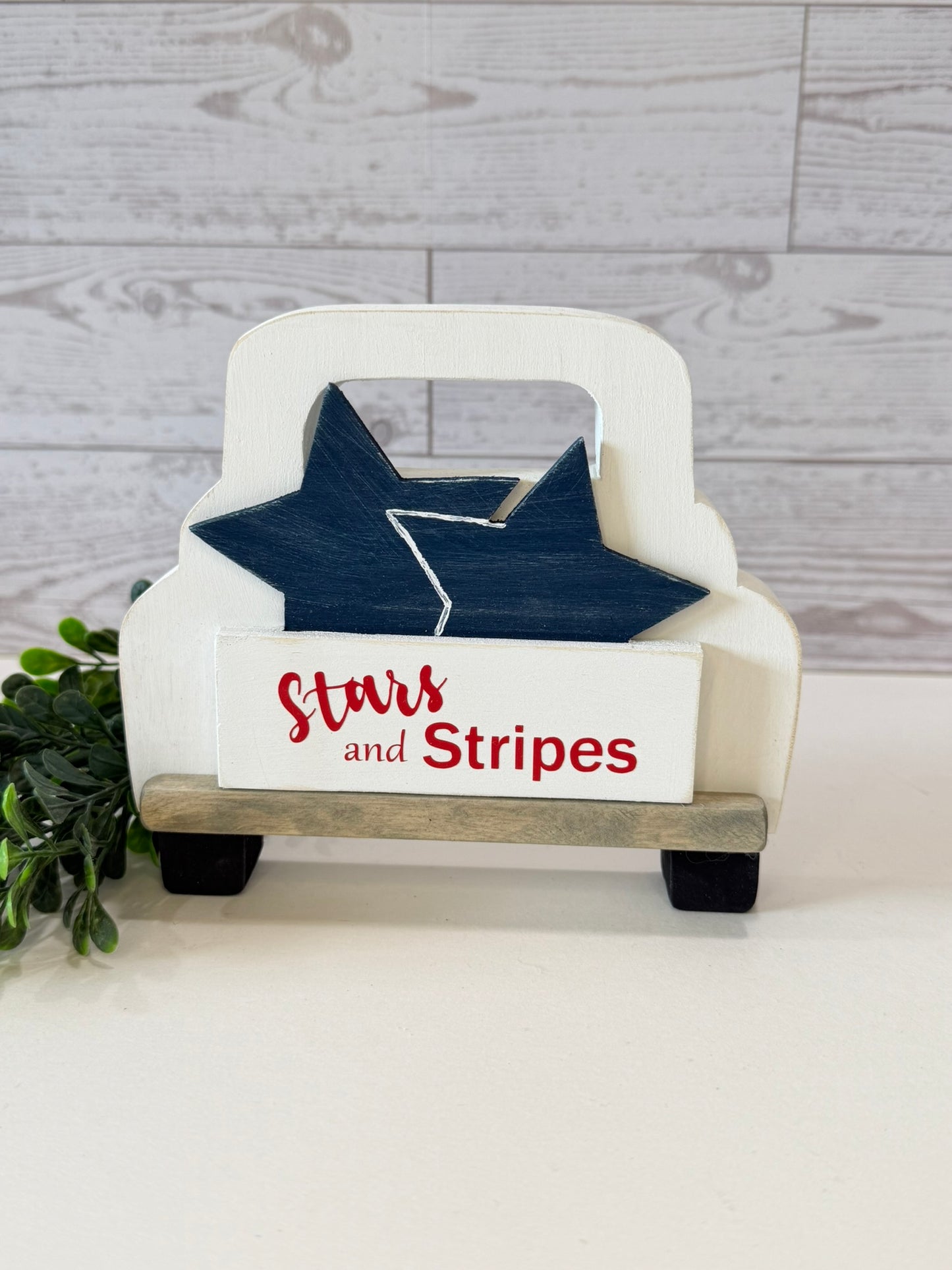 Stars and Stripes Tailgate Truck, America Tier Tray Decor