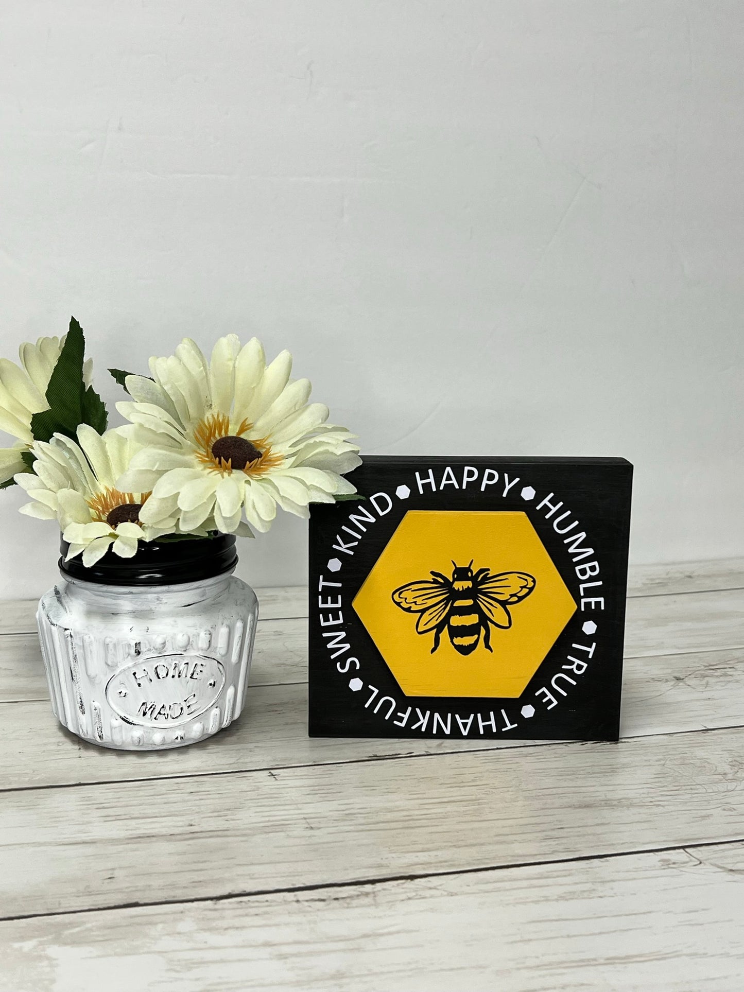 Bee Inspirational Sign