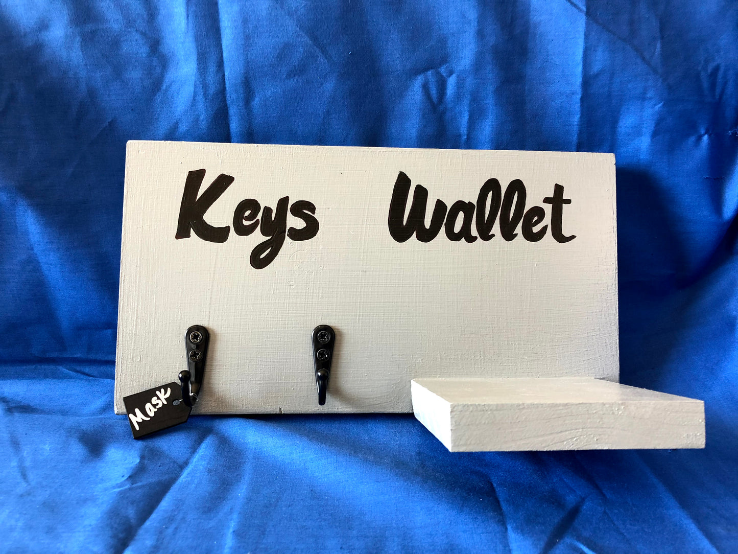 Keys and wallet organizer